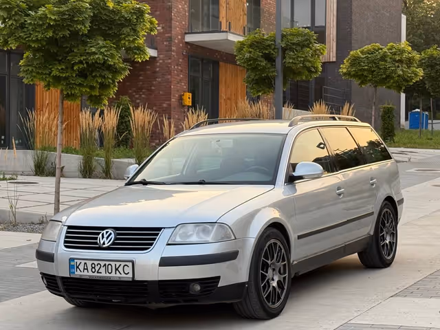 Volkswagen Passat - зображення 1