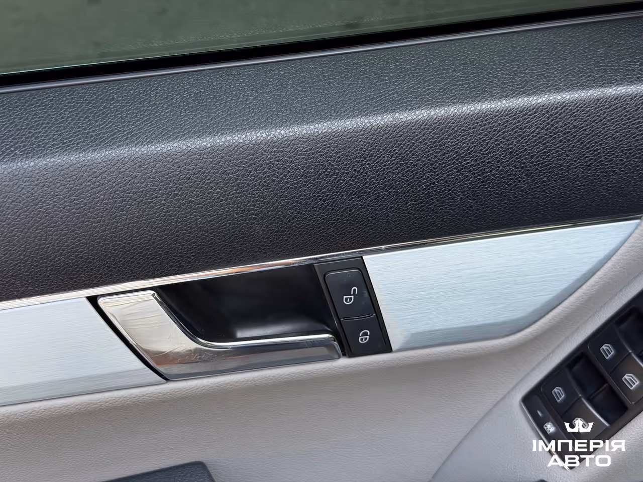 Mercedes-Benz C-Класс - фото 36