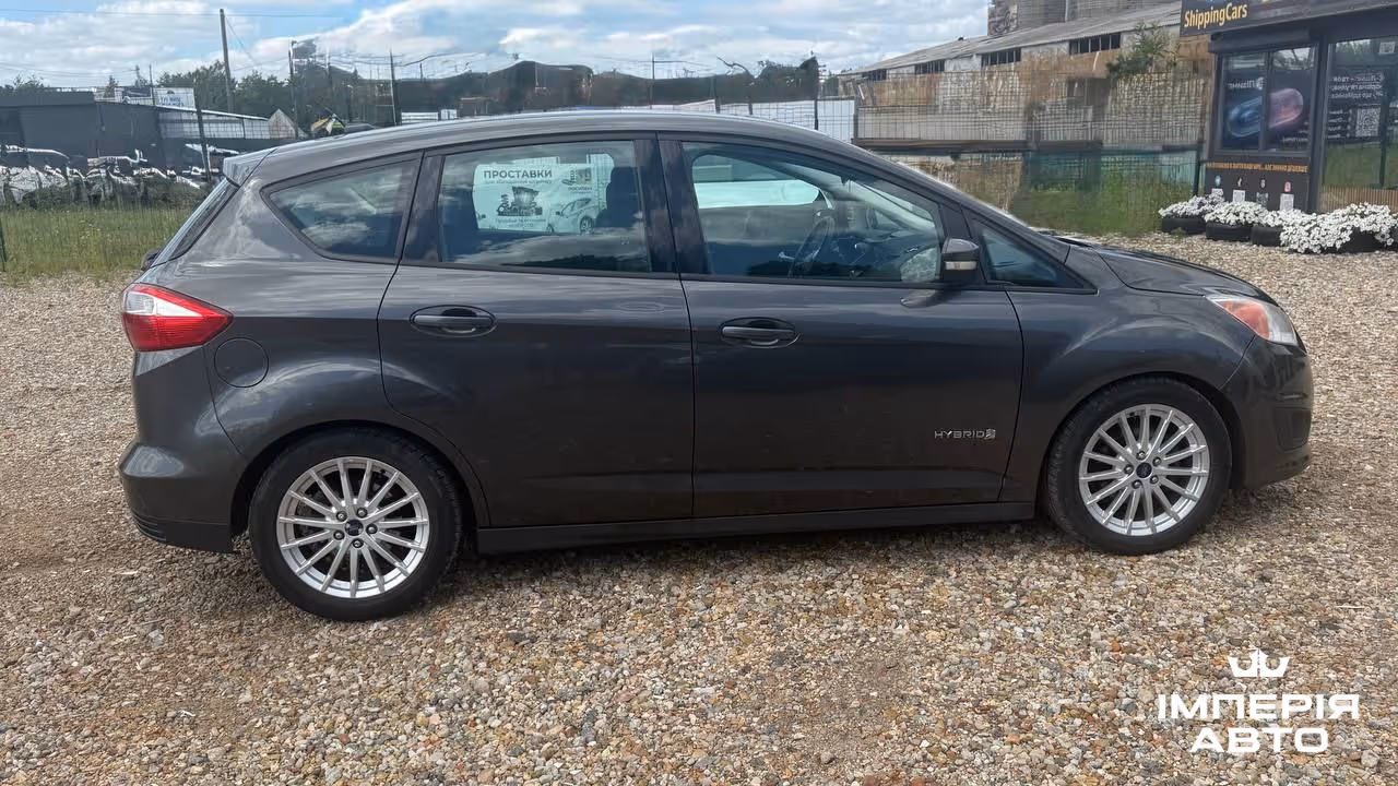 Ford C-MAX - фото 12