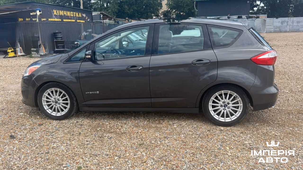 Ford C-MAX - фото 10