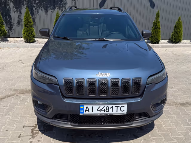 Jeep Cherokee - зображення 3