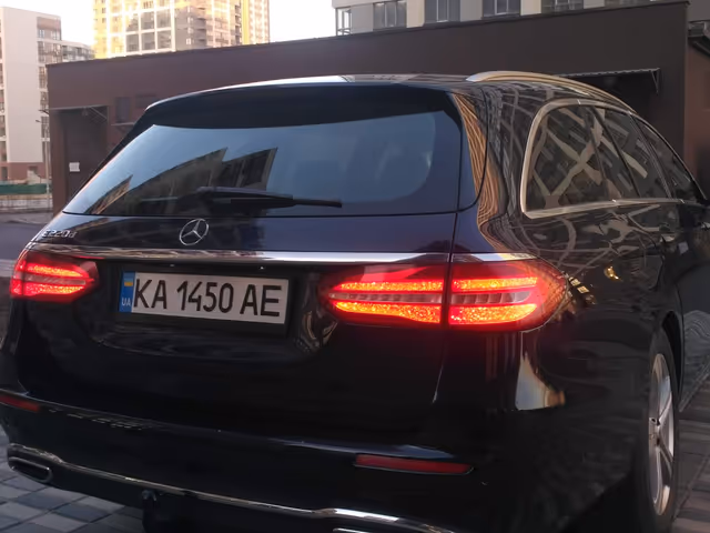Mercedes-Benz E-Класс - зображення 5