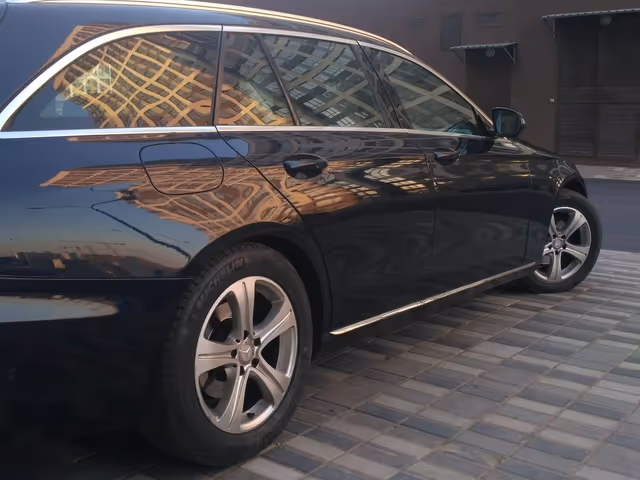 Mercedes-Benz E-Класс - зображення 4
