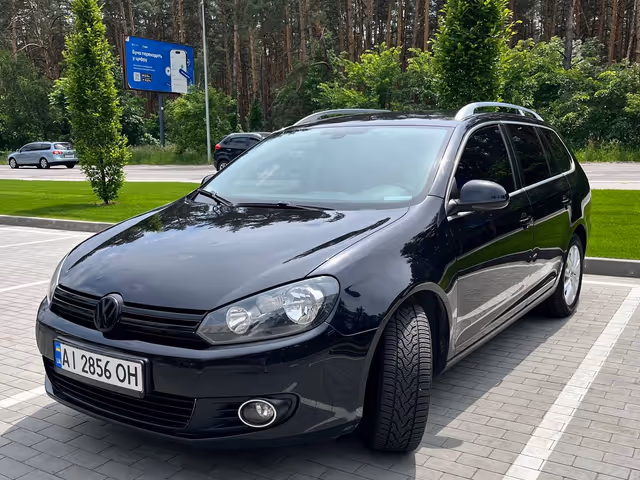 Volkswagen Golf - зображення 1