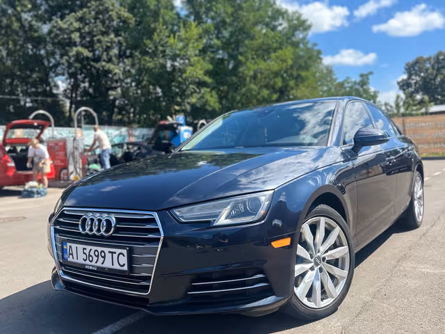 Audi A4 - зображення 1