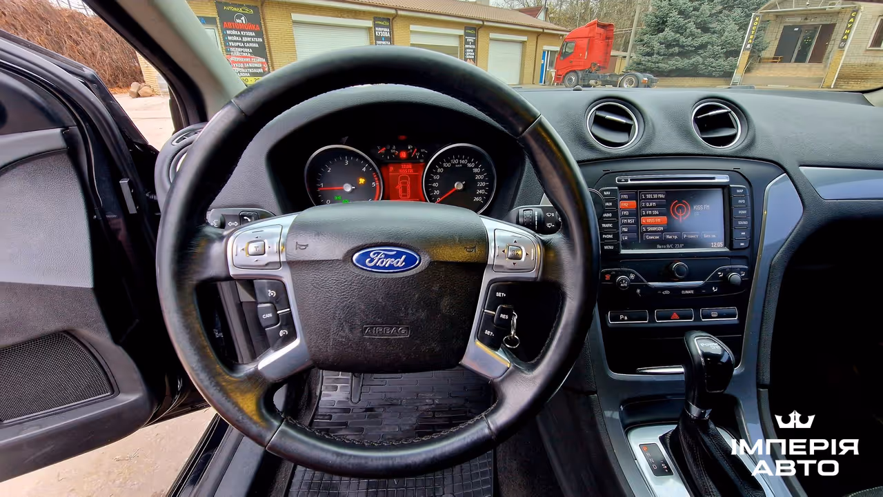 Ford Mondeo - фото 17