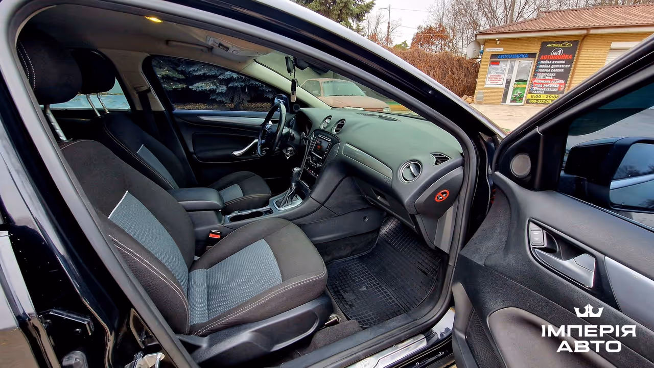 Ford Mondeo - фото 22