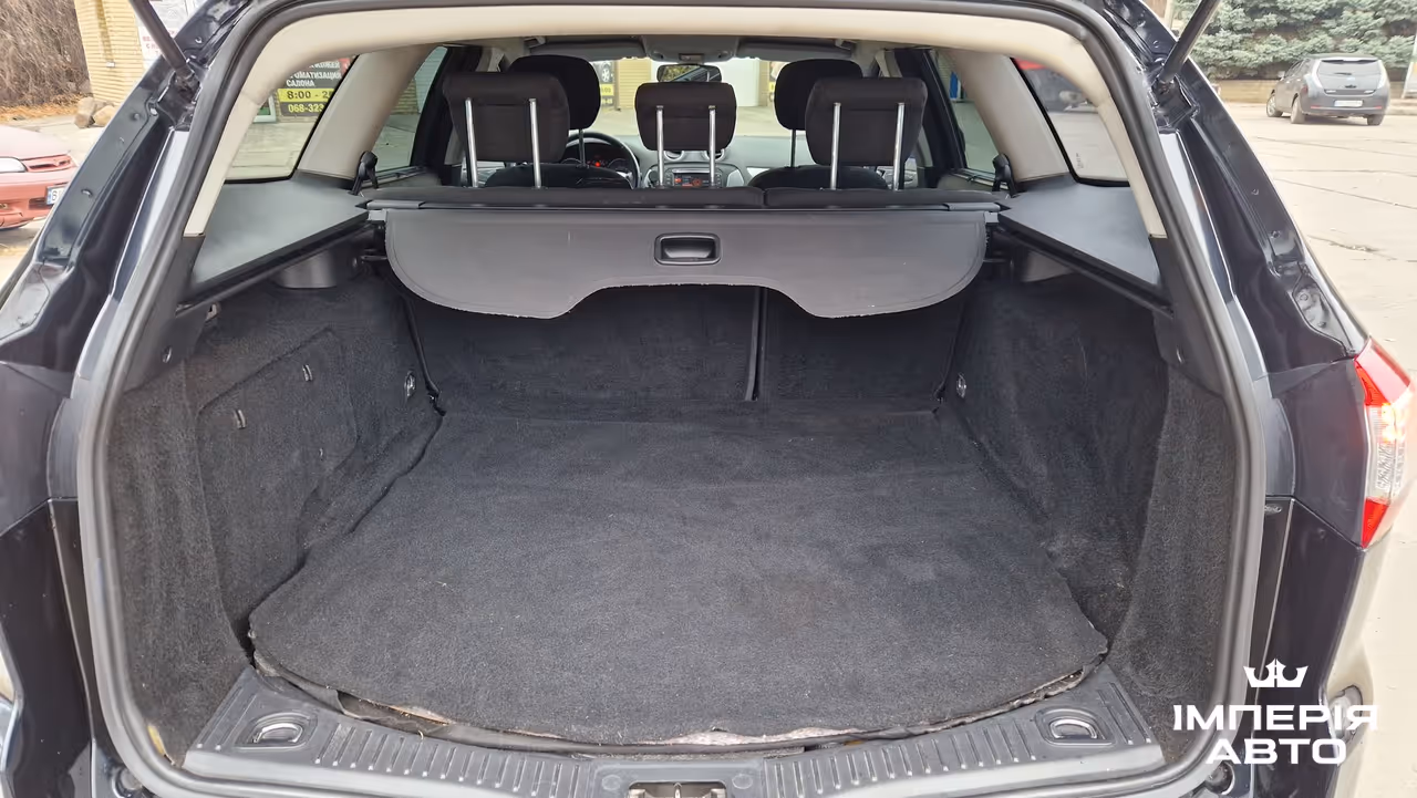 Ford Mondeo - фото 24
