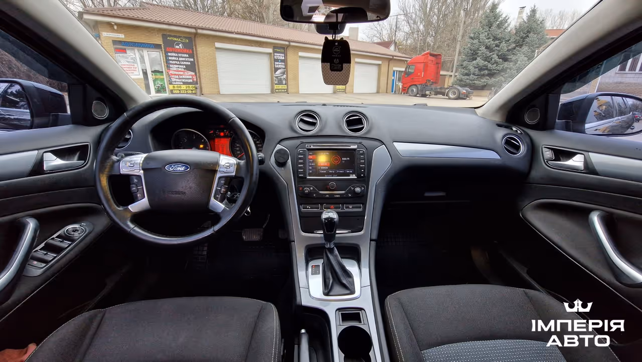 Ford Mondeo - фото 19