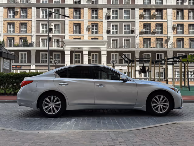 Infiniti Q50 - зображення 2