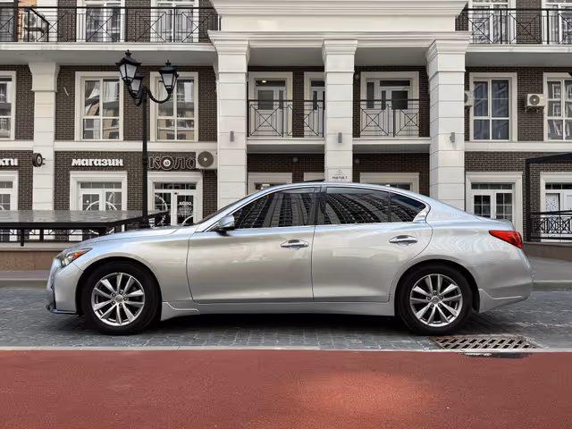 Infiniti Q50 - зображення 1