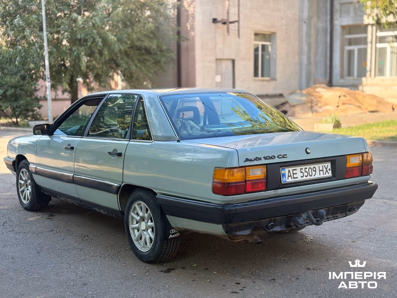Audi 100 - фото 5