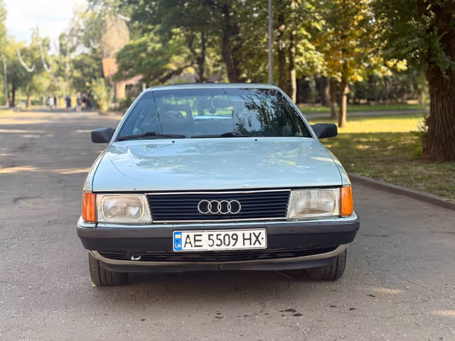 Audi 100 - зображення 2