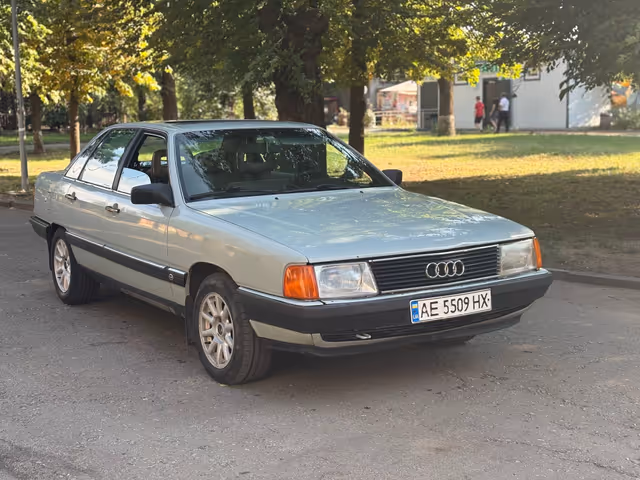 Audi 100 - зображення 1