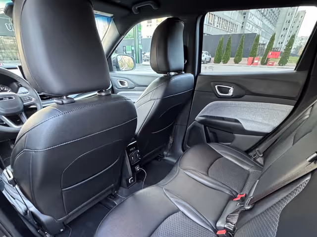 Jeep Compass - зображення 5