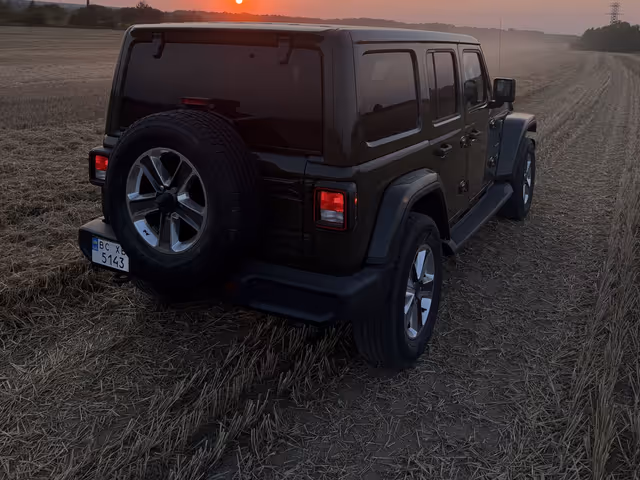 Jeep Wrangler - зображення 3