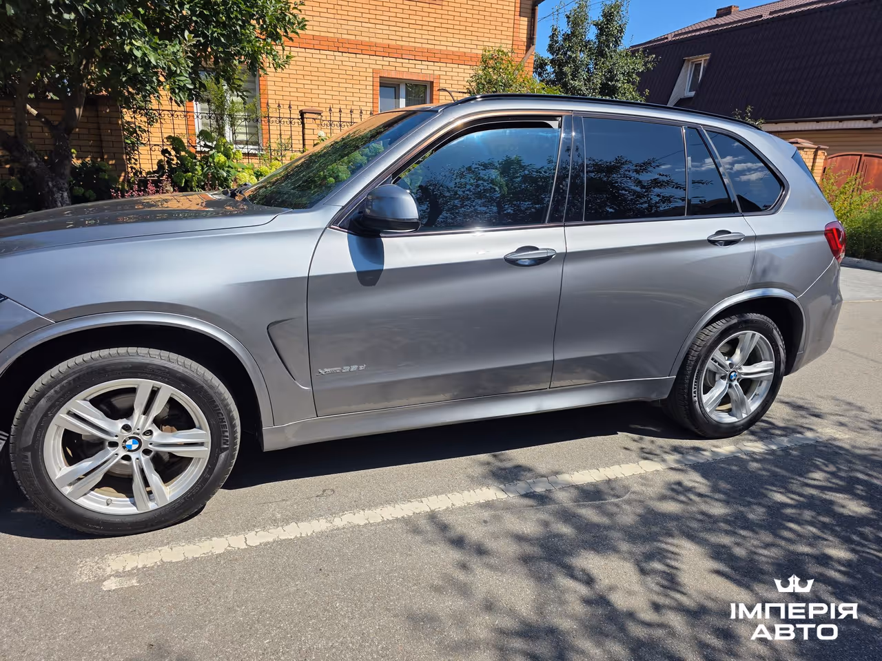 BMW X5 - фото 10