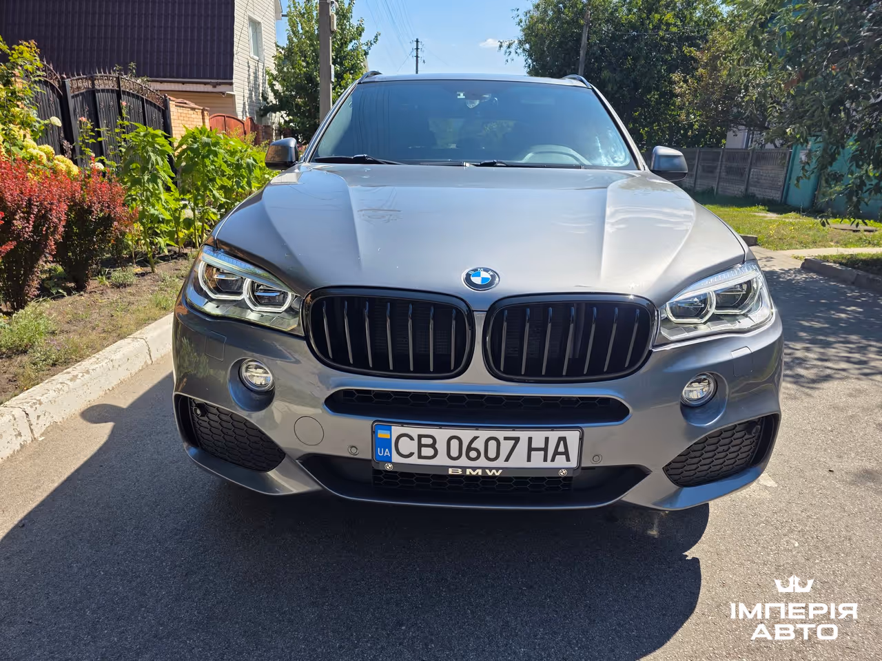 BMW X5 - фото 6