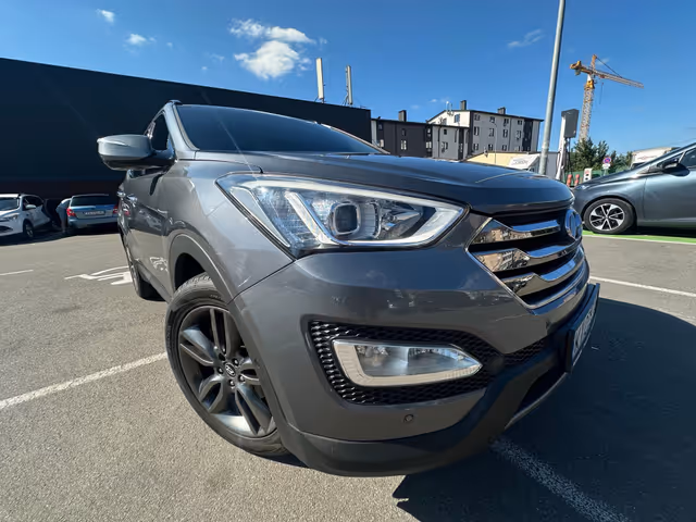 Hyundai Santa Fe - зображення 1