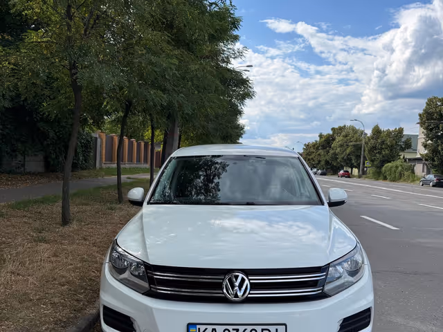 Volkswagen Tiguan - зображення 1