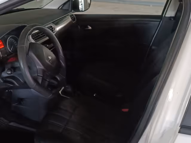 Peugeot 301 - зображення 5