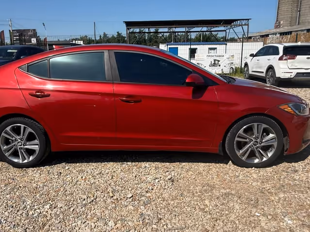 Hyundai Elantra - зображення 4