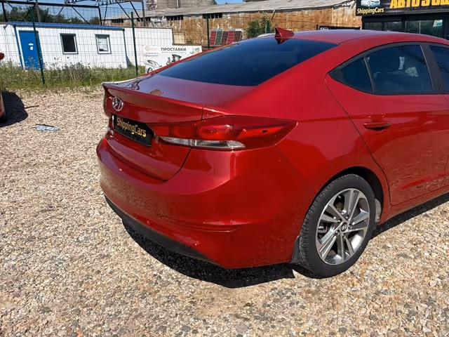 Hyundai Elantra - зображення 5