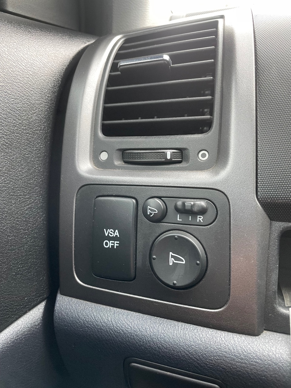 Honda CR-V - фото 16