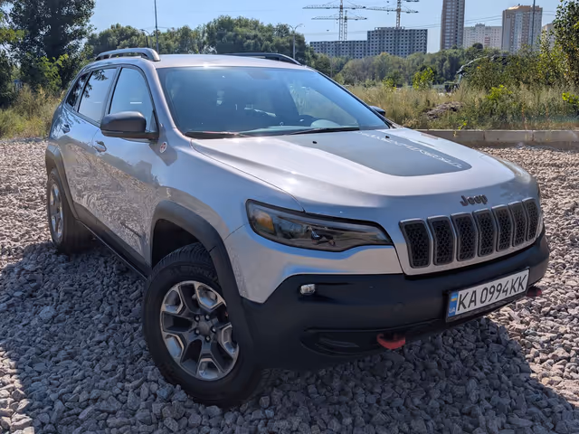 Jeep Cherokee - зображення 1