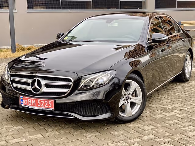 Mercedes-Benz E-Класс - зображення 3
