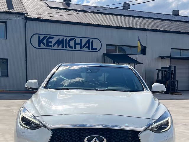 Infiniti Q30 - зображення 5