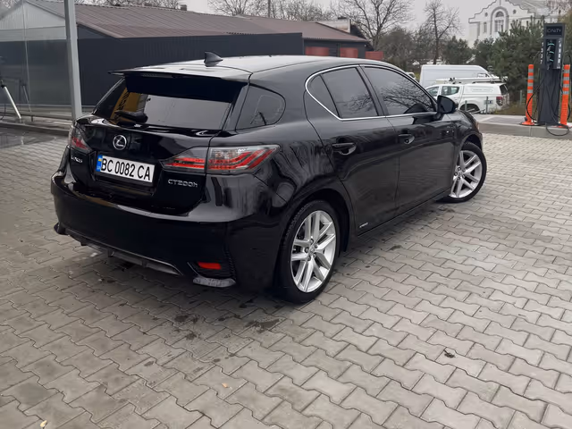 Lexus CT - зображення 5