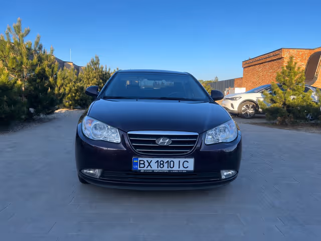 Hyundai Elantra - зображення 1