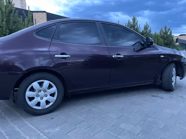 Hyundai Elantra - зображення 5