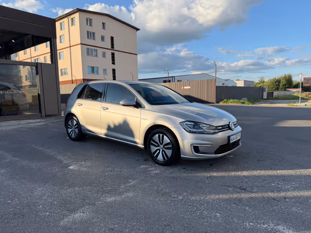Volkswagen Golf - зображення 4