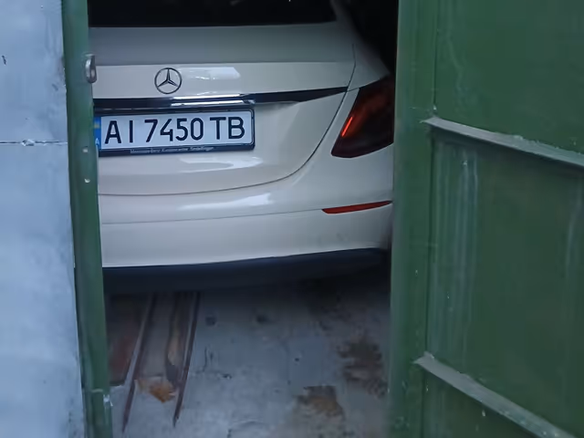 Mercedes-Benz E-Класс - зображення 5