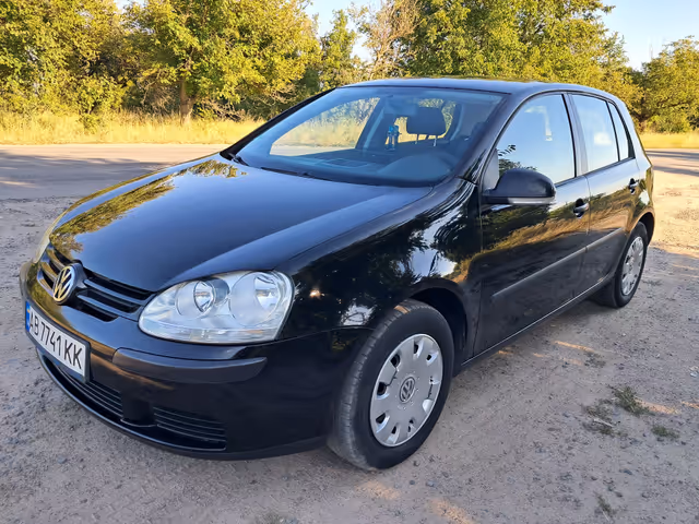 Volkswagen Golf - зображення 1