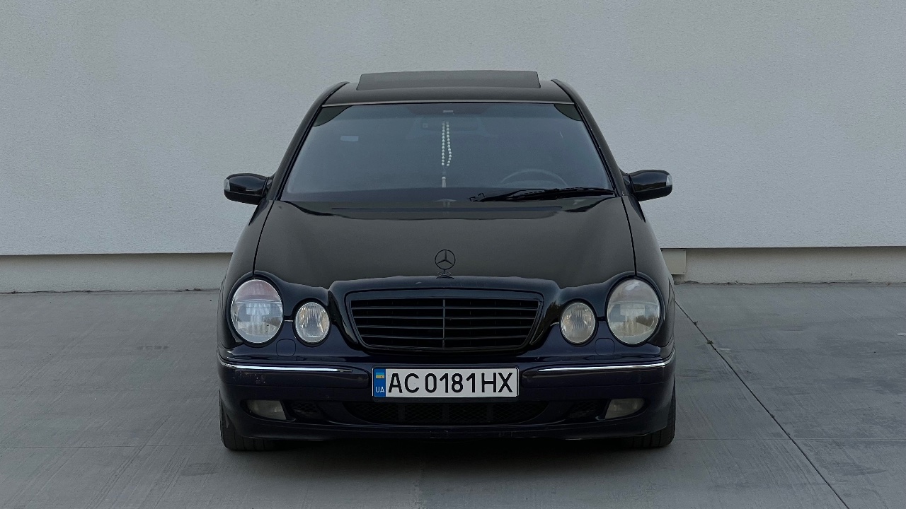 Mercedes-Benz E-Класс - фото 23