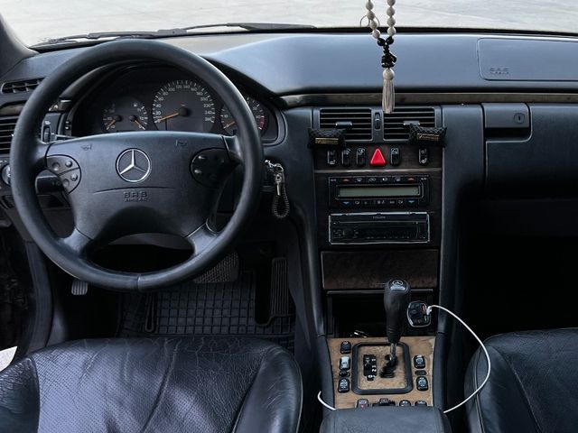 Mercedes-Benz E-Класс - фото 3