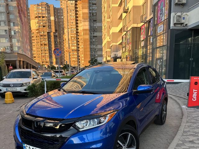 Honda HR-V - фото 1