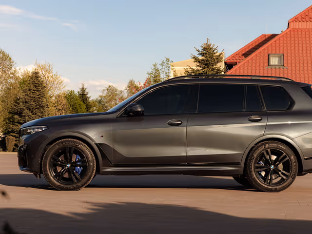 BMW X7 - зображення 3