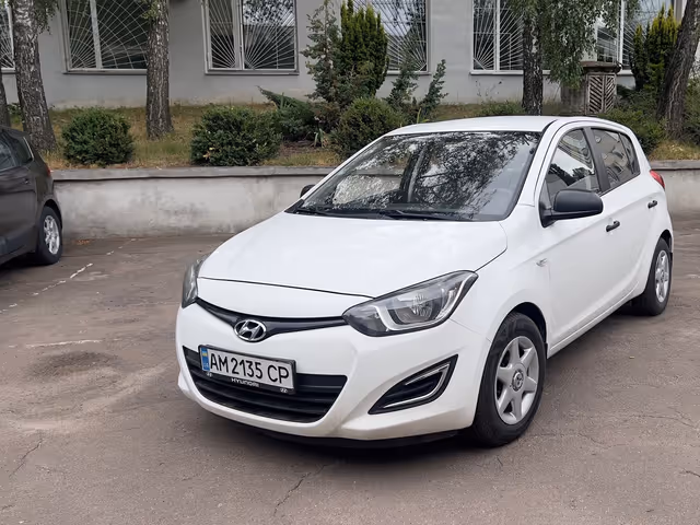 Hyundai i20 - зображення 1