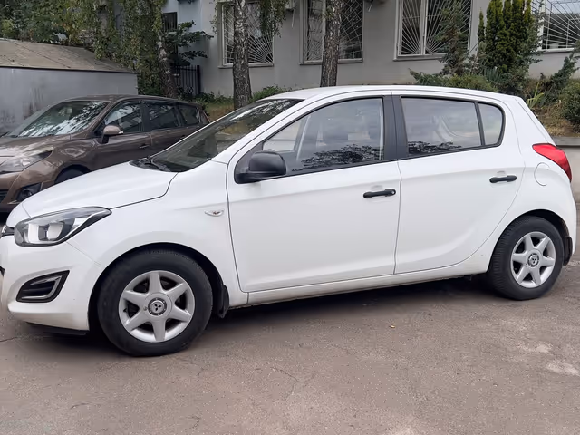 Hyundai i20 - зображення 3