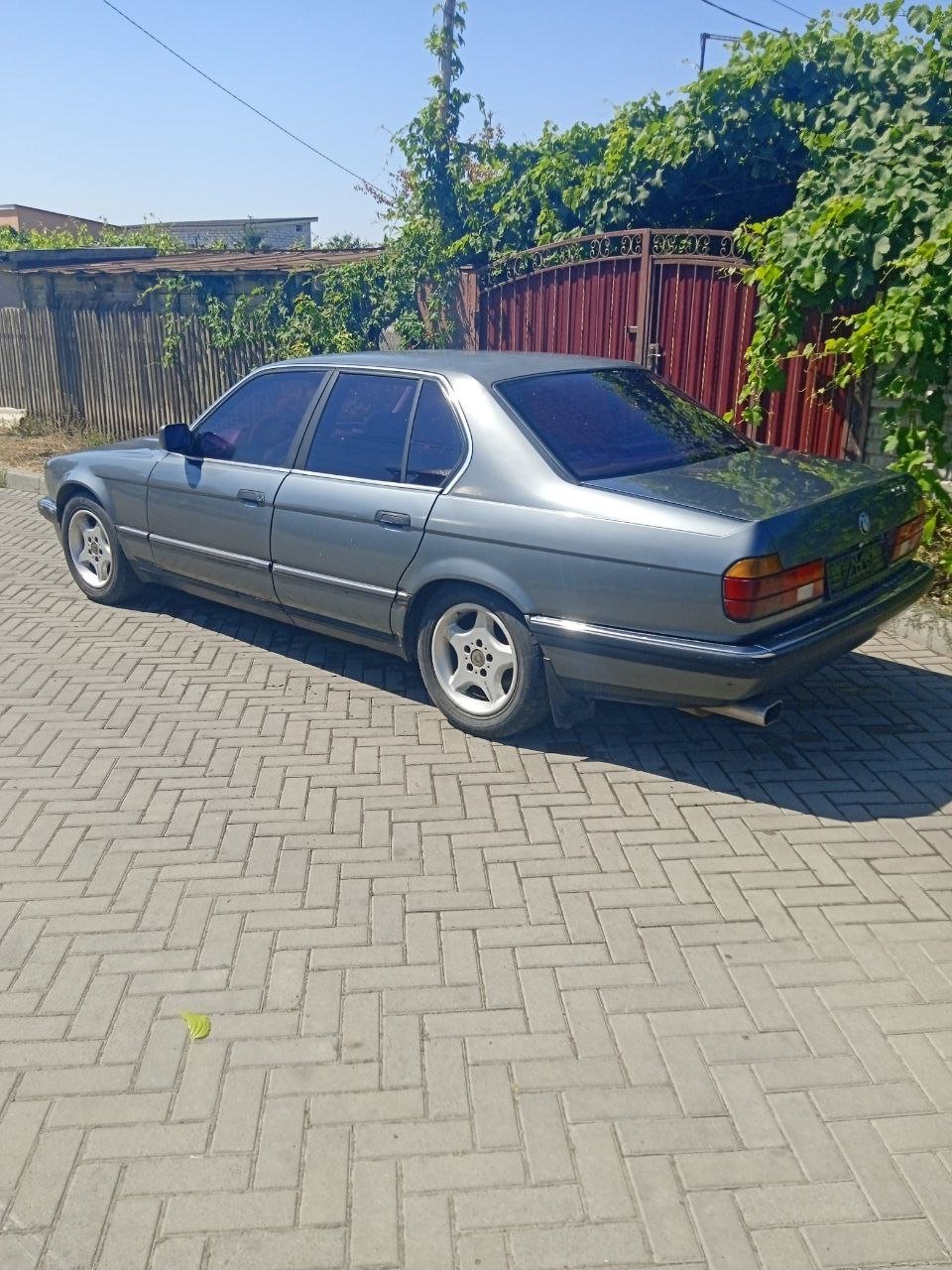 BMW 7 серії - фото 2