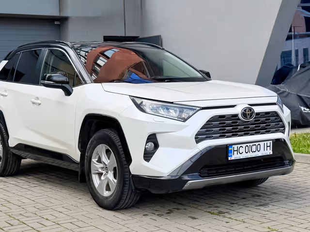 Toyota RAV4 - зображення 3