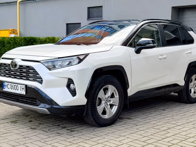 Toyota RAV4 - зображення 1