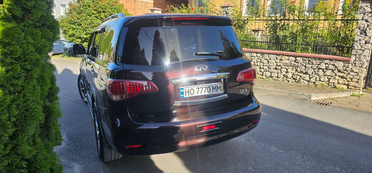 Infiniti QX56 - фото 28