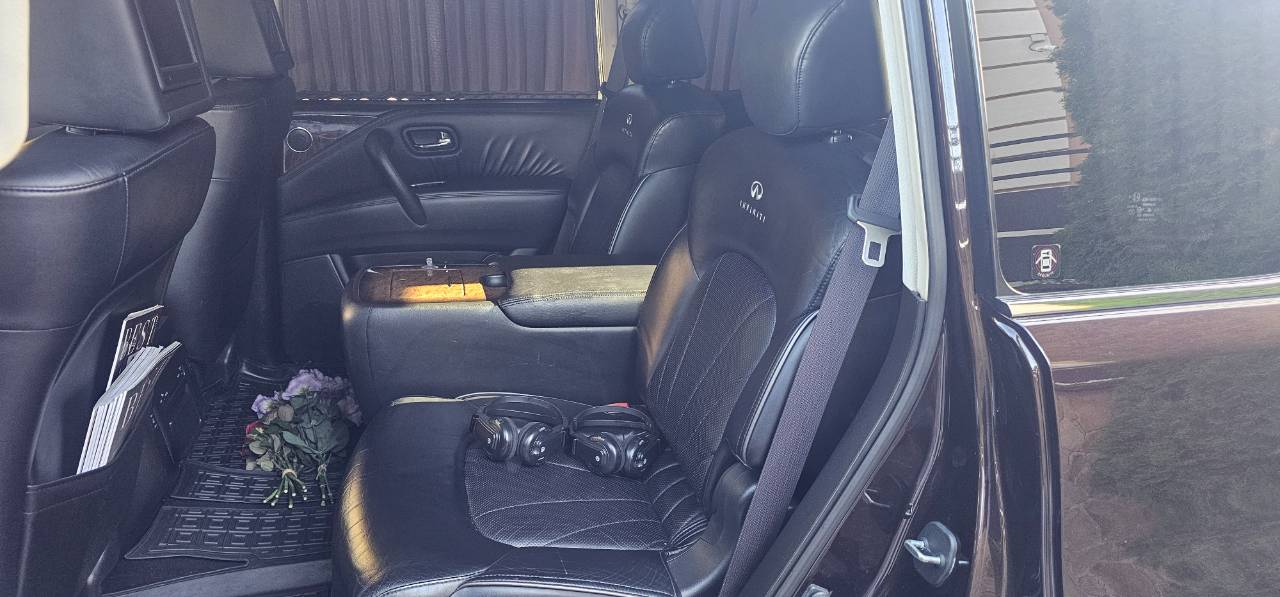 Infiniti QX56 - фото 38