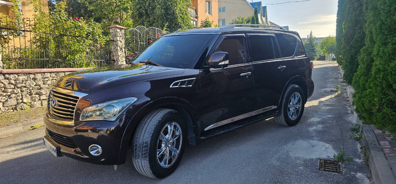 Infiniti QX56 - фото 29