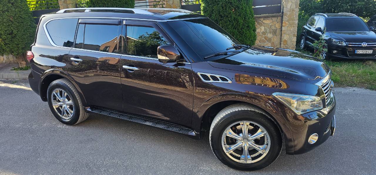 Infiniti QX56 - фото 23